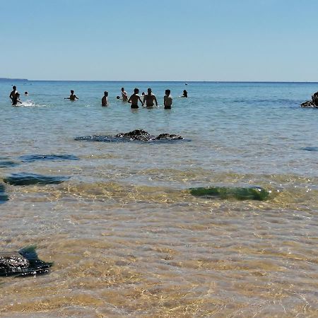 Gite 2 Pers Proche Plage Avec Jardin Клоар-Карноэ Экстерьер фото